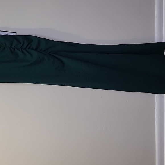 Emerald Sundae Green Asymmetrical Ruched Maxi Dress - Picture 4 of 9